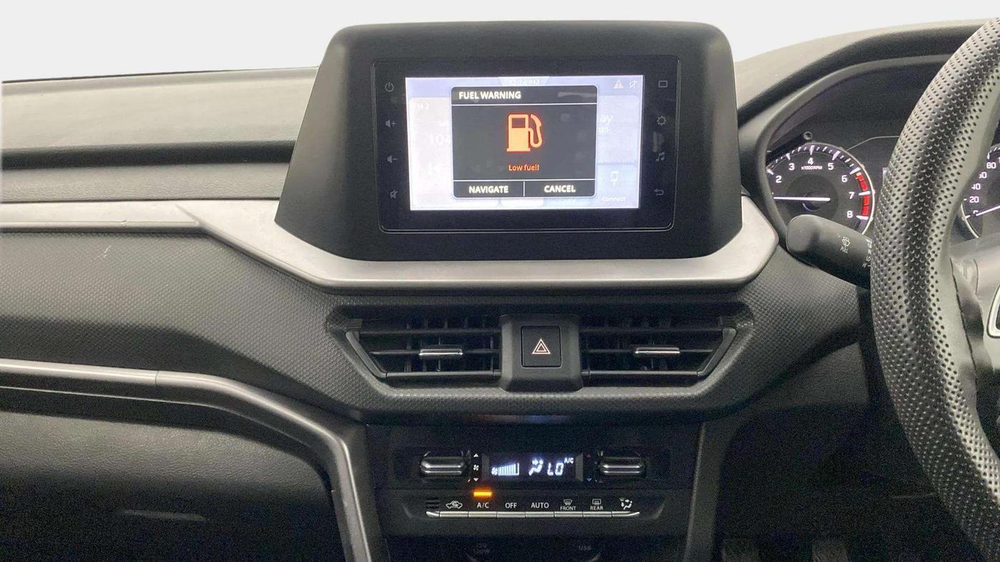 2023 Maruti BREZZA VXI, Petrol, Manual, 28,610 km, Air Conditioner