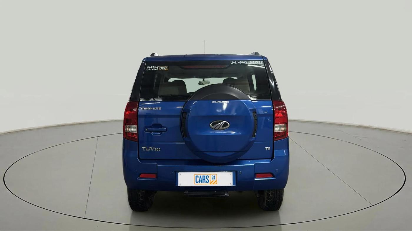 2016 Mahindra TUV300 T8, Diesel, Manual, 24,860 km, Back/Rear