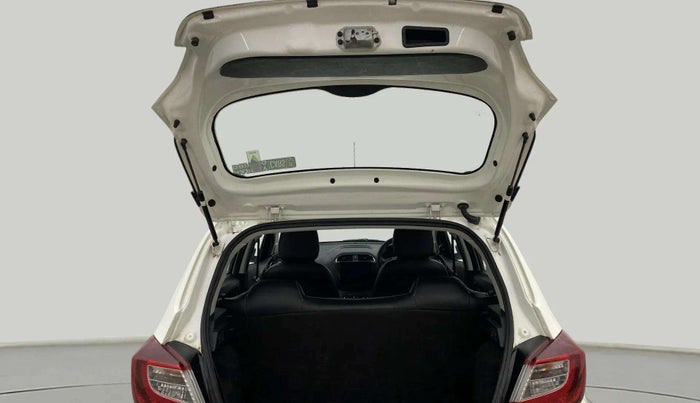 2023 Tata Tiago XT (O) PETROL, Petrol, Manual, 9,498 km, Boot Door Open