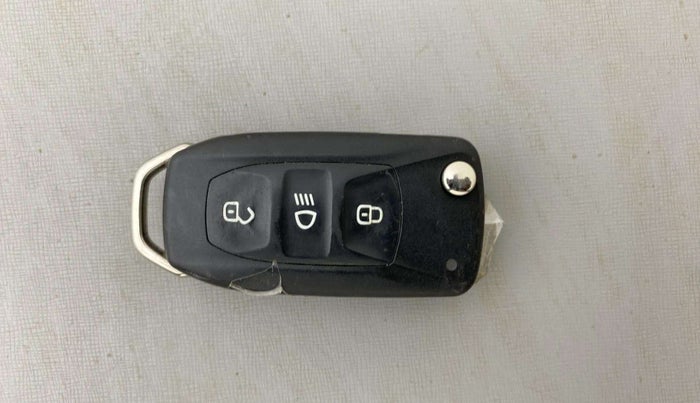 2023 Tata Tiago XT (O) PETROL, Petrol, Manual, 9,498 km, Key Close Up