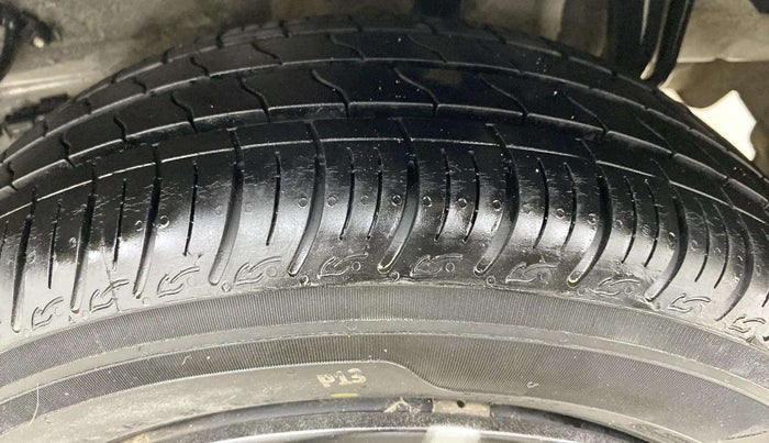 2023 Tata Tiago XT (O) PETROL, Petrol, Manual, 9,498 km, Left Rear Tyre Tread