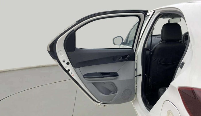 2023 Tata Tiago XT (O) PETROL, Petrol, Manual, 9,498 km, LHS Rear Door