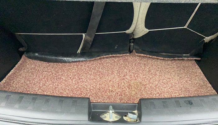 2017 Maruti Swift VXI, Petrol, Manual, 86,848 km, Boot Inside