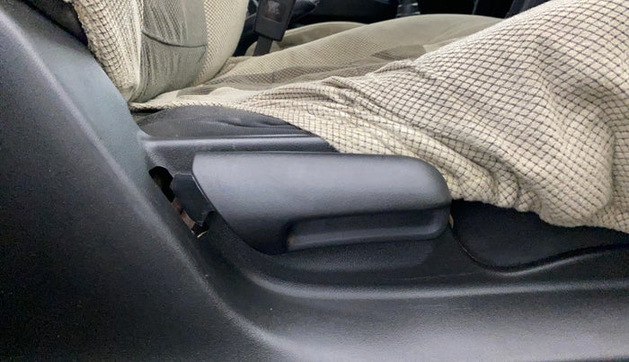 2017 Maruti Swift VXI, Petrol, Manual, 86,848 km, Driver Side Adjustment Panel