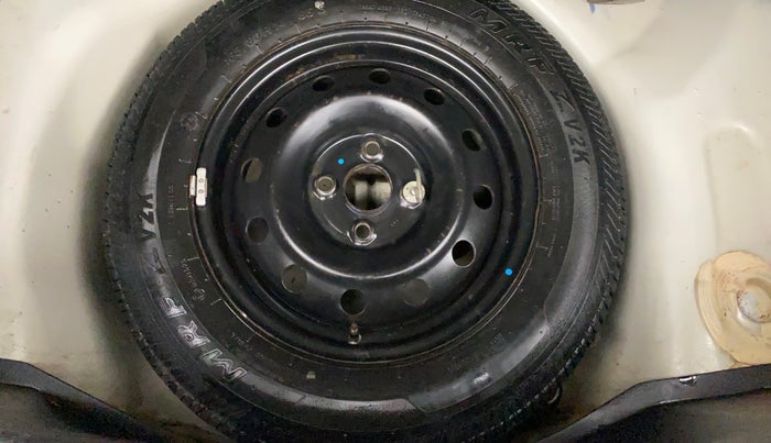 2017 Maruti Swift VXI, Petrol, Manual, 86,848 km, Spare Tyre