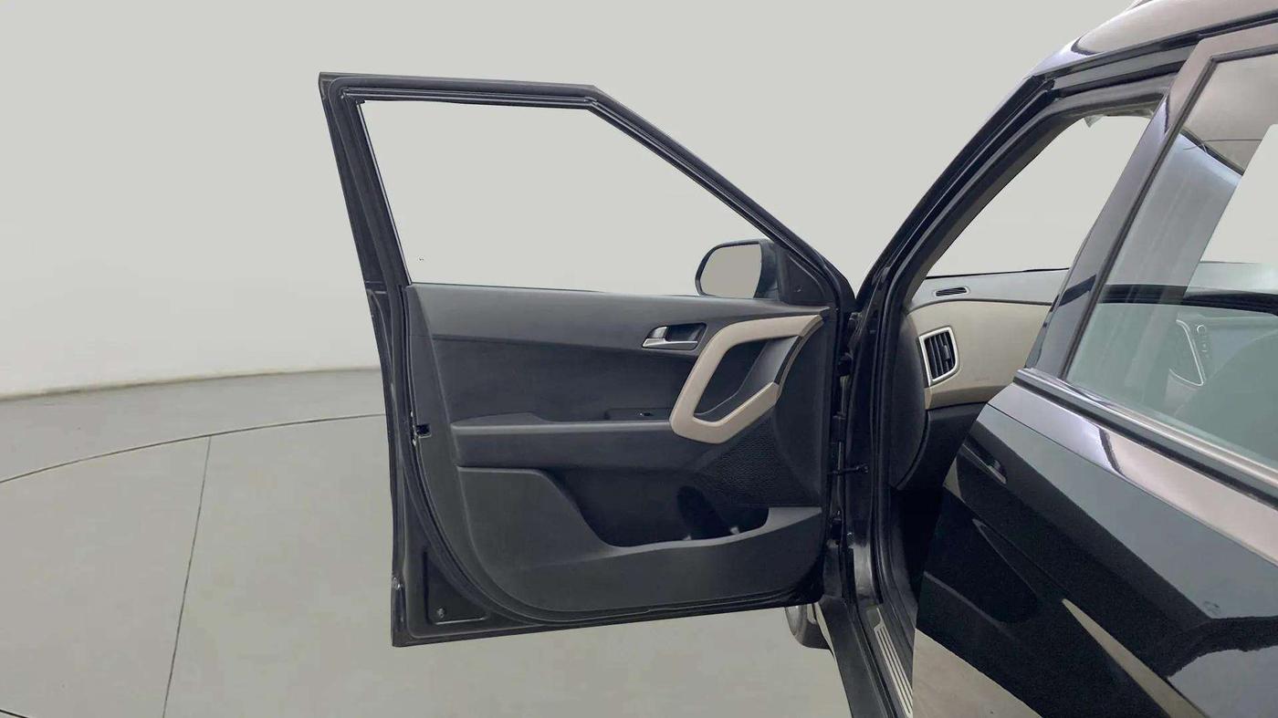 2016 Hyundai Creta SX PLUS 1.6 PETROL, Petrol, Manual, 54,584 km, LHS Front Door