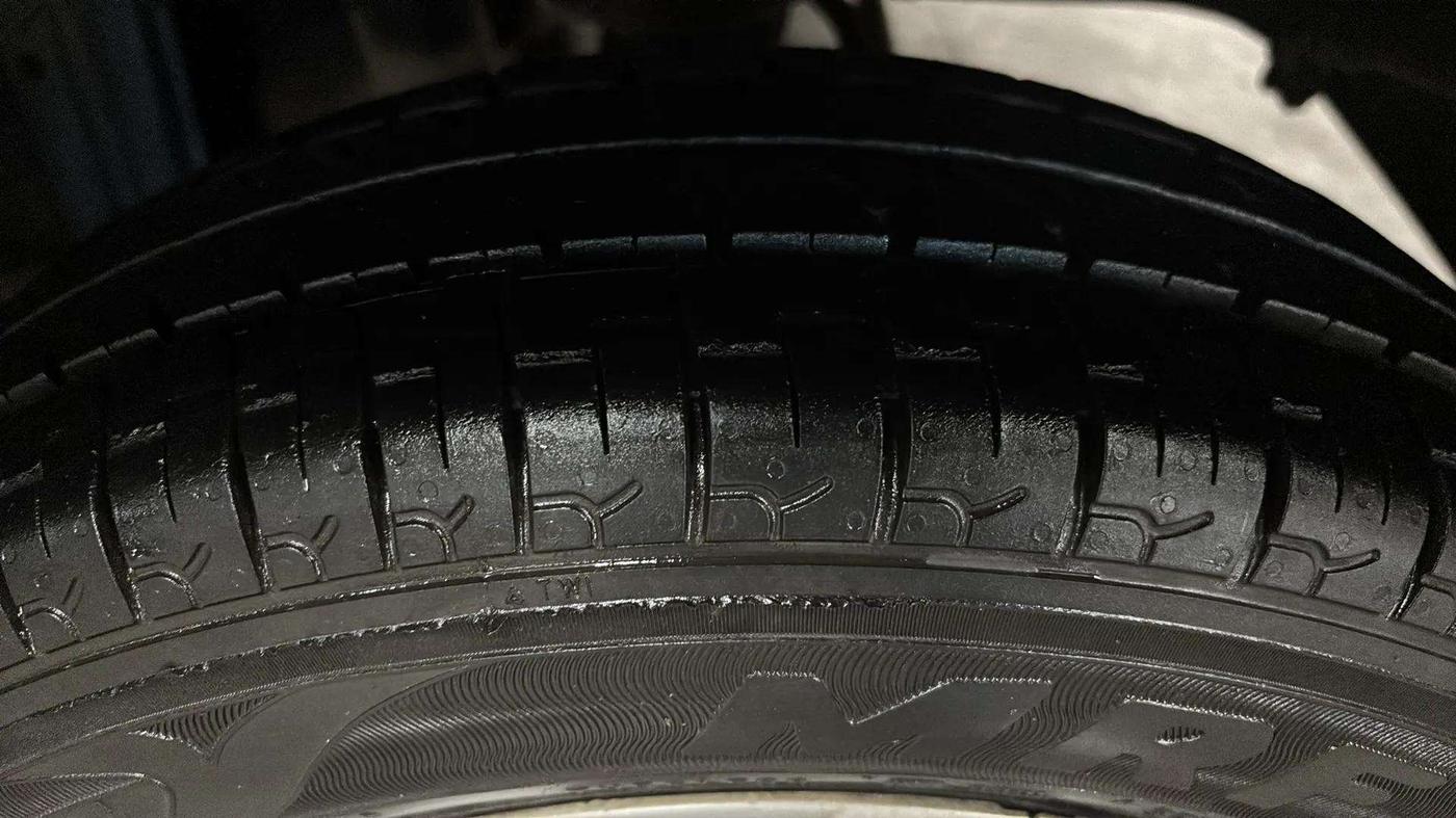 2016 Maruti Alto 800 VXI, Petrol, Manual, 34,766 km, Left Rear Tyre Tread