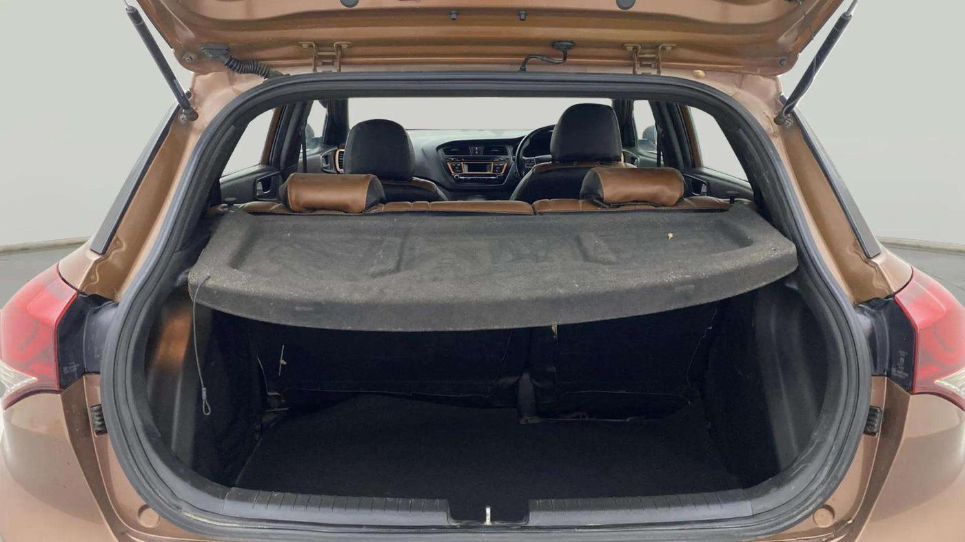 2015 Hyundai i20 Active 1.4 SX, Diesel, Manual, 80,948 km, Boot Open Zoomed View