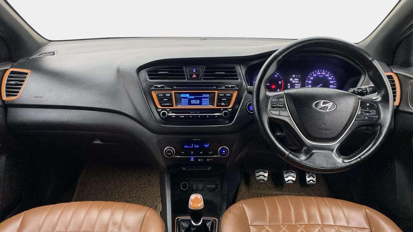2015 Hyundai i20 Active 1.4 SX, Diesel, Manual, 80,948 km, Dashboard