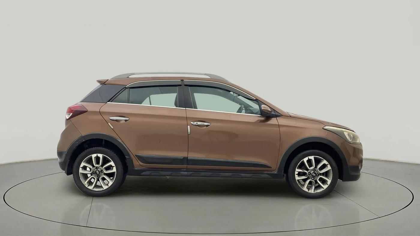 2015 Hyundai i20 Active 1.4 SX, Diesel, Manual, 80,948 km, Right Side View