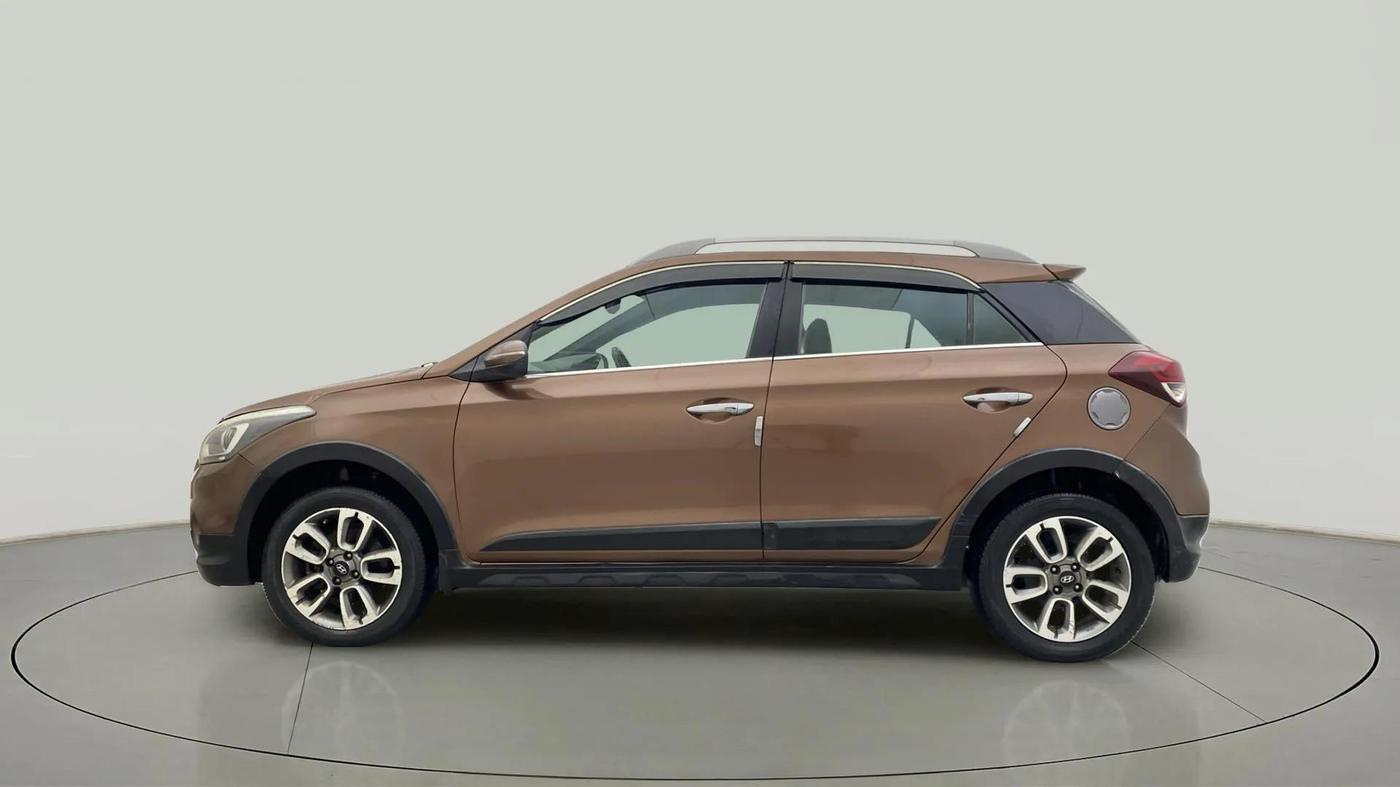 2015 Hyundai i20 Active 1.4 SX, Diesel, Manual, 80,948 km, Left Side
