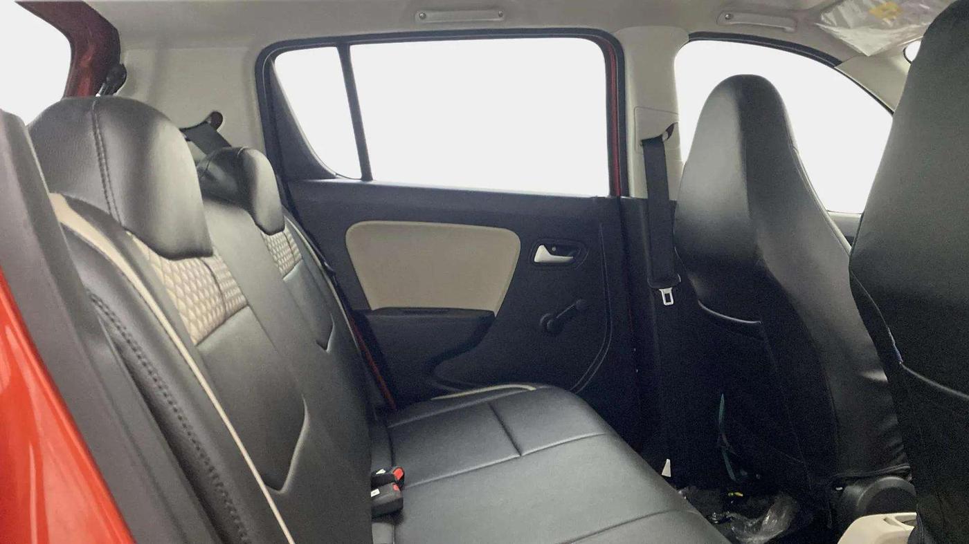 2022 Maruti Alto VXI, Petrol, Manual, 9,821 km, Right Side Rear Door Cabin
