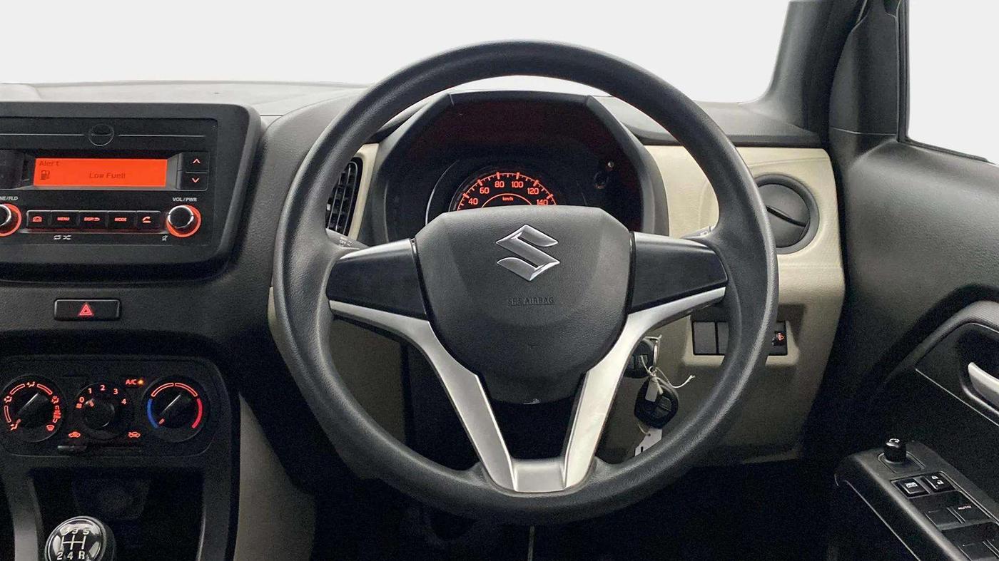2022 Maruti New Wagon-R VXI 1.0, Petrol, Manual, 8,157 km, Steering Wheel Close Up