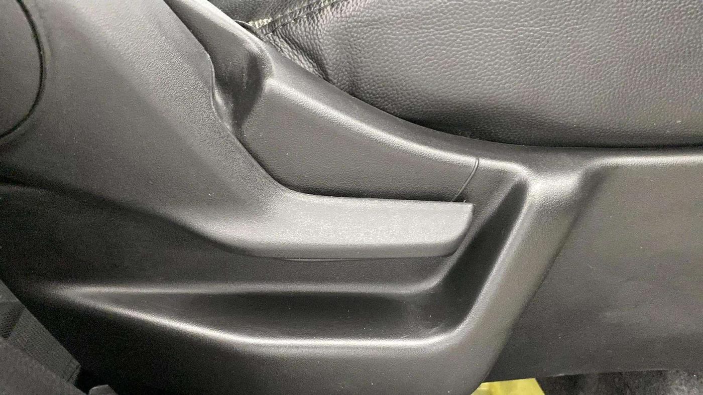 2022 Maruti New Wagon-R VXI 1.0, Petrol, Manual, 8,157 km, Driver Side Adjustment Panel