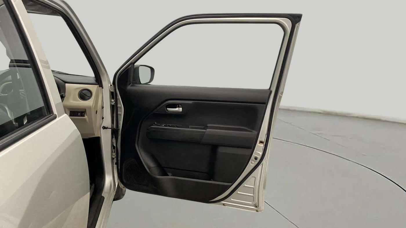 2022 Maruti New Wagon-R VXI 1.0, Petrol, Manual, 8,157 km, RHS Front Door