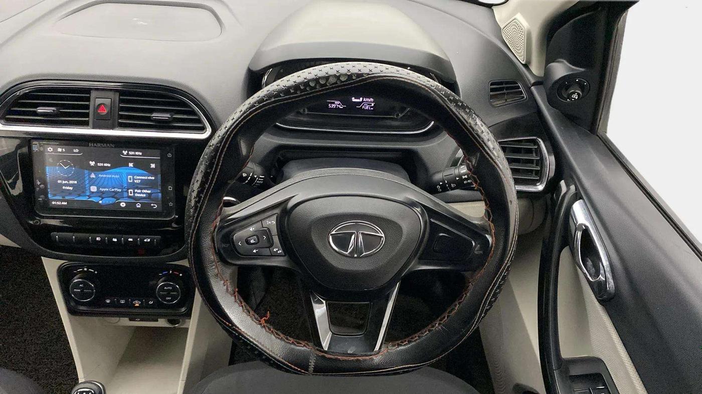 2022 Tata TIGOR XZ PLUS CNG, CNG, Manual, 54,105 km, Steering Wheel Close Up