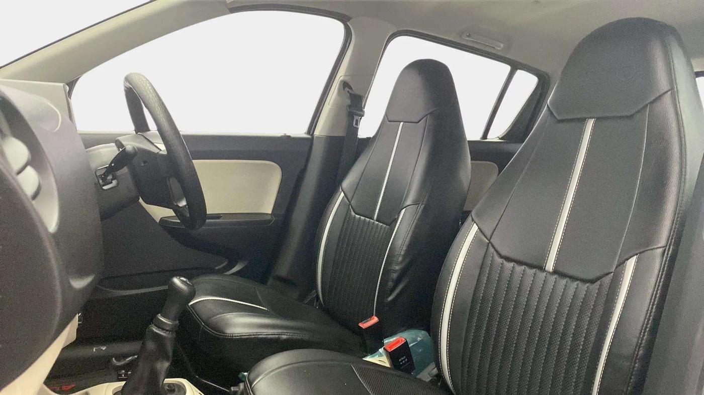 2022 Maruti Alto LXI O, Petrol, Manual, 18,282 km, Right Side Front Door Cabin
