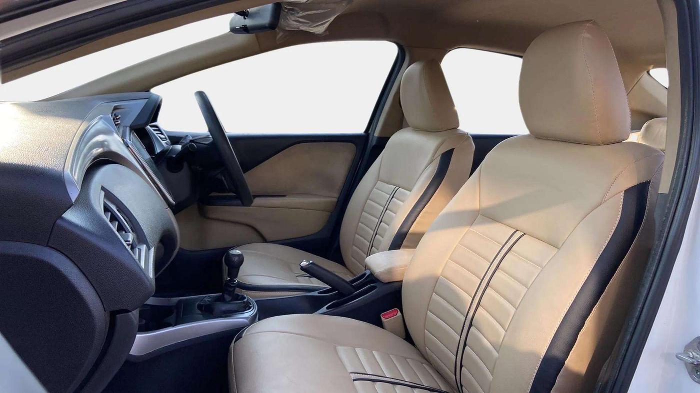 2018 Honda City 1.5L I-DTEC V, Diesel, Manual, 78,532 km, Right Side Front Door Cabin