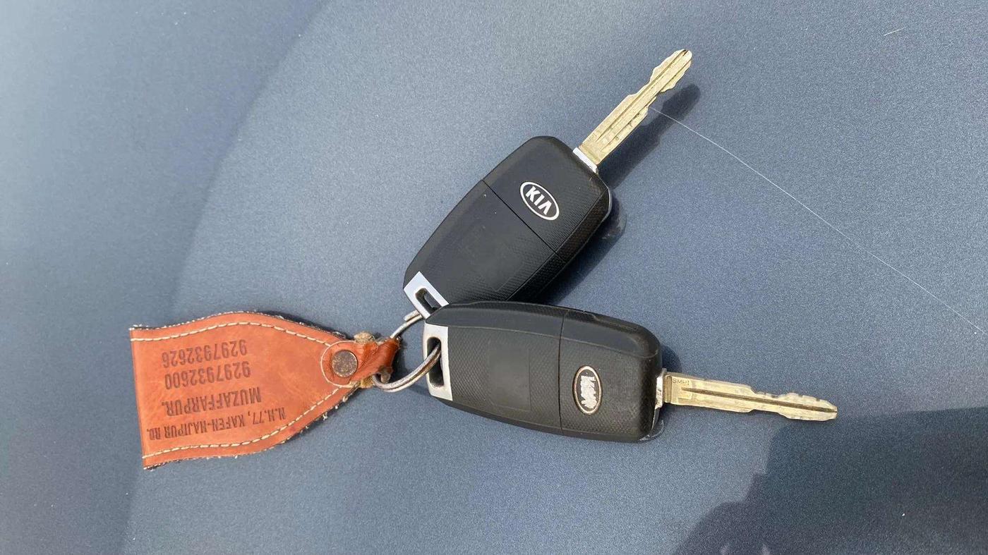 2021 KIA SONET HTK PLUS 1.2, Petrol, Manual, 56,923 km, Key Close Up