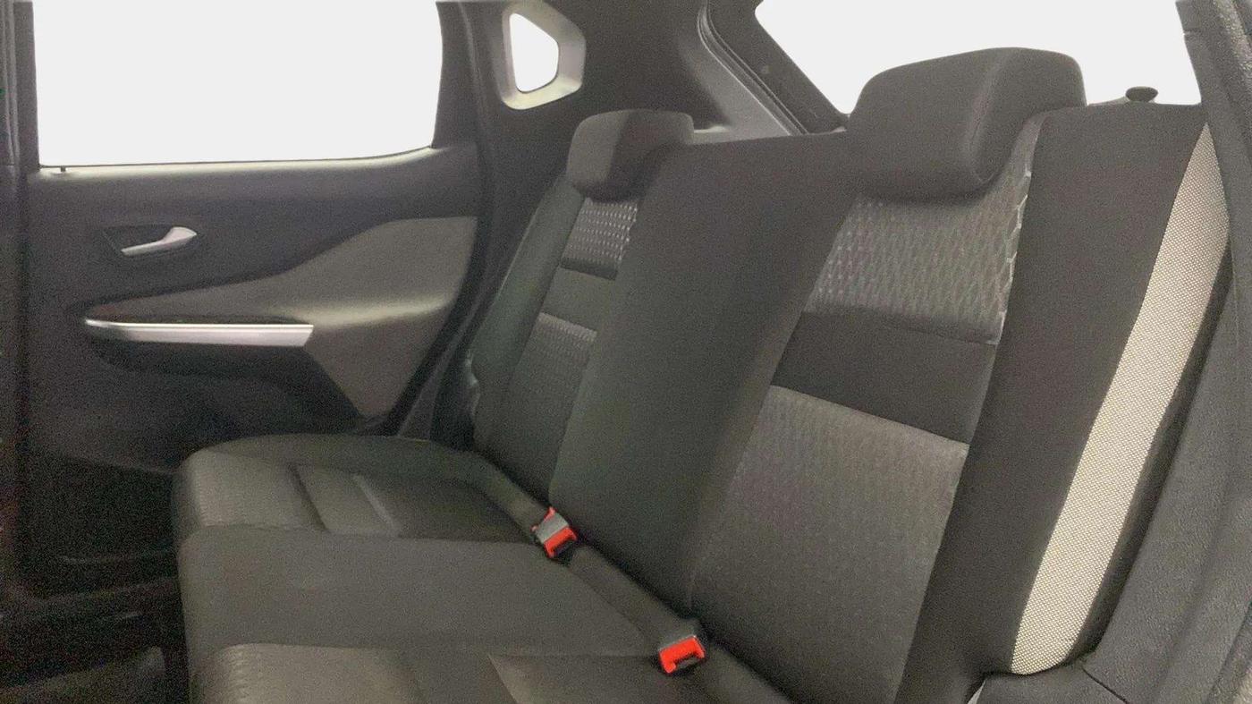 2023 Nissan MAGNITE XL AMT EZ Shift, Petrol, Automatic, 17,388 km, Right Side Rear Door Cabin