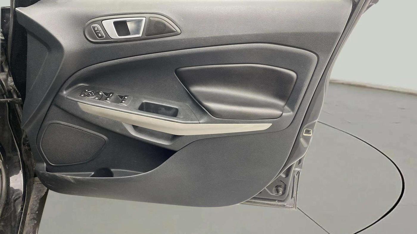 2018 Ford Ecosport TITANIUM + 1.5L PETROL AT, Petrol, Automatic, 70,133 km, Driver Side Door Panels Control