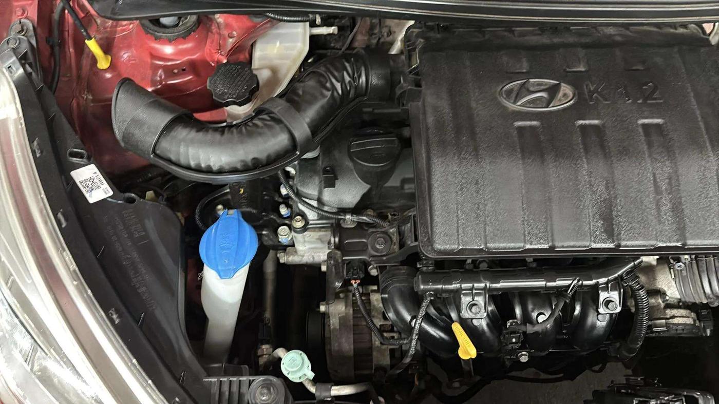 2019 Hyundai Grand i10 SPORTZ 1.2 KAPPA VTVT, Petrol, Manual, 37,720 km, Engine View - Right