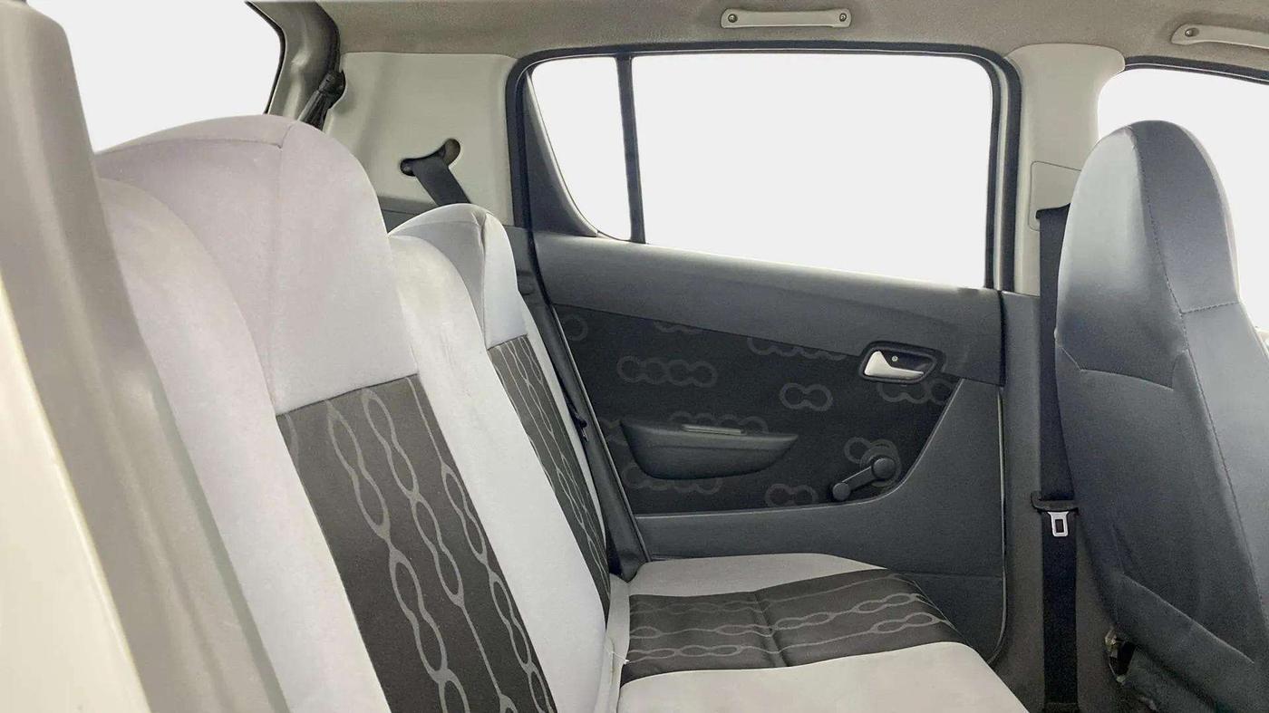 2015 Maruti Alto 800 LXI, Petrol, Manual, 22,613 km, Right Side Rear Door Cabin