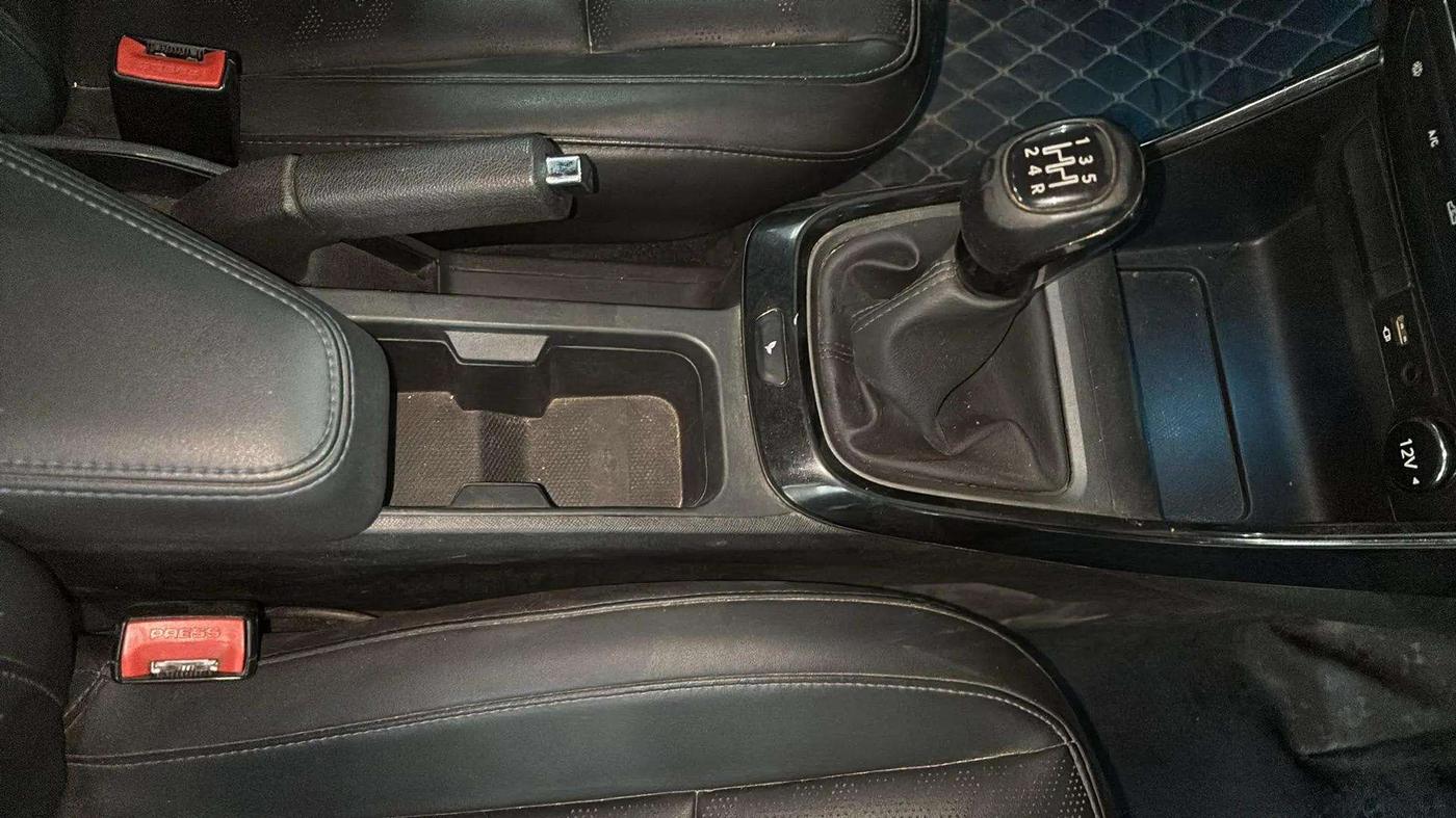 2021 Tata ALTROZ XZ PLUS PETROL DARK EDITION, Petrol, Manual, 56,489 km, Gear Lever