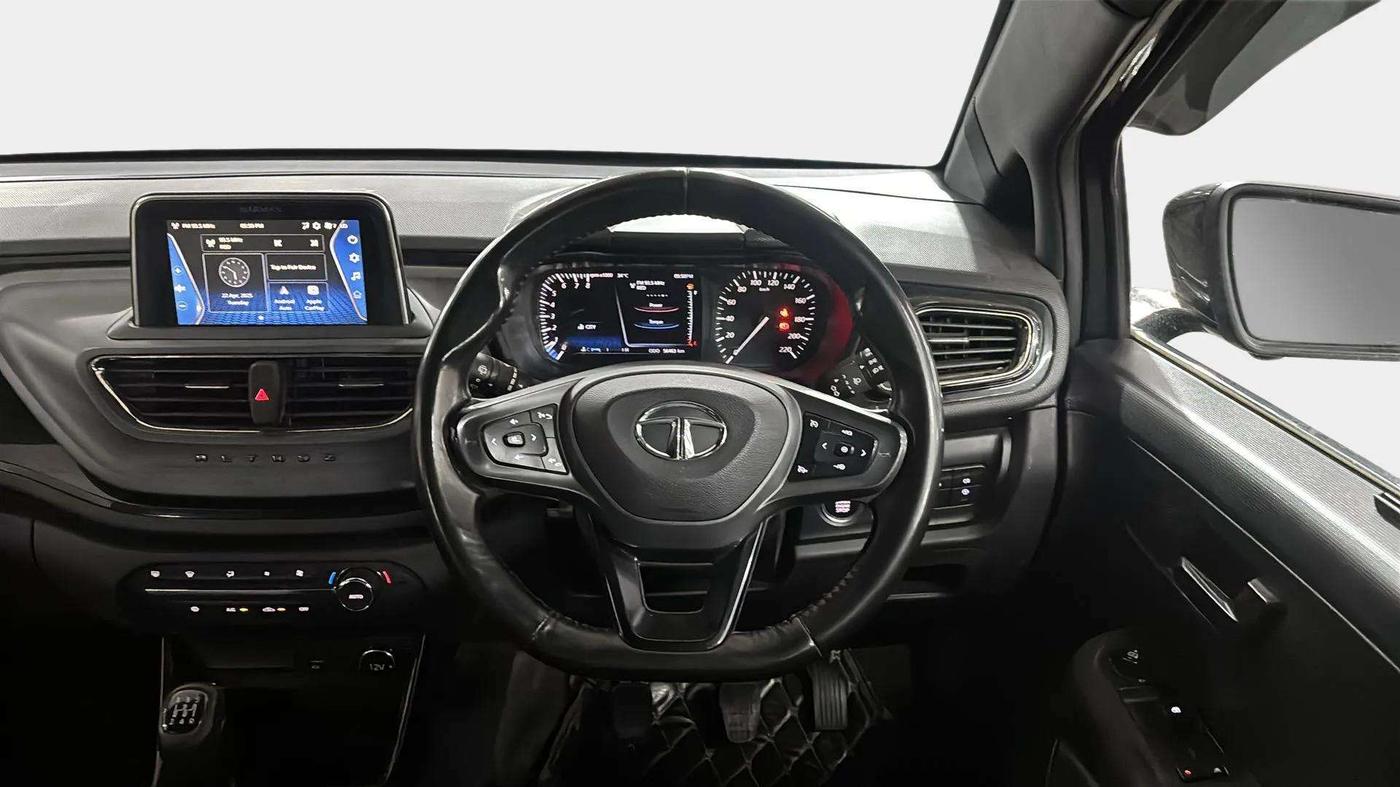 2021 Tata ALTROZ XZ PLUS PETROL DARK EDITION, Petrol, Manual, 56,489 km, Steering Wheel Close Up