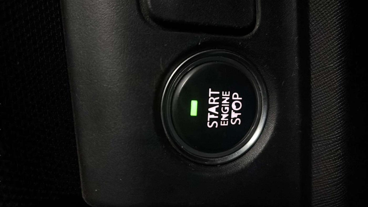 2021 Tata ALTROZ XZ PLUS PETROL DARK EDITION, Petrol, Manual, 56,489 km, Keyless Start/ Stop Button