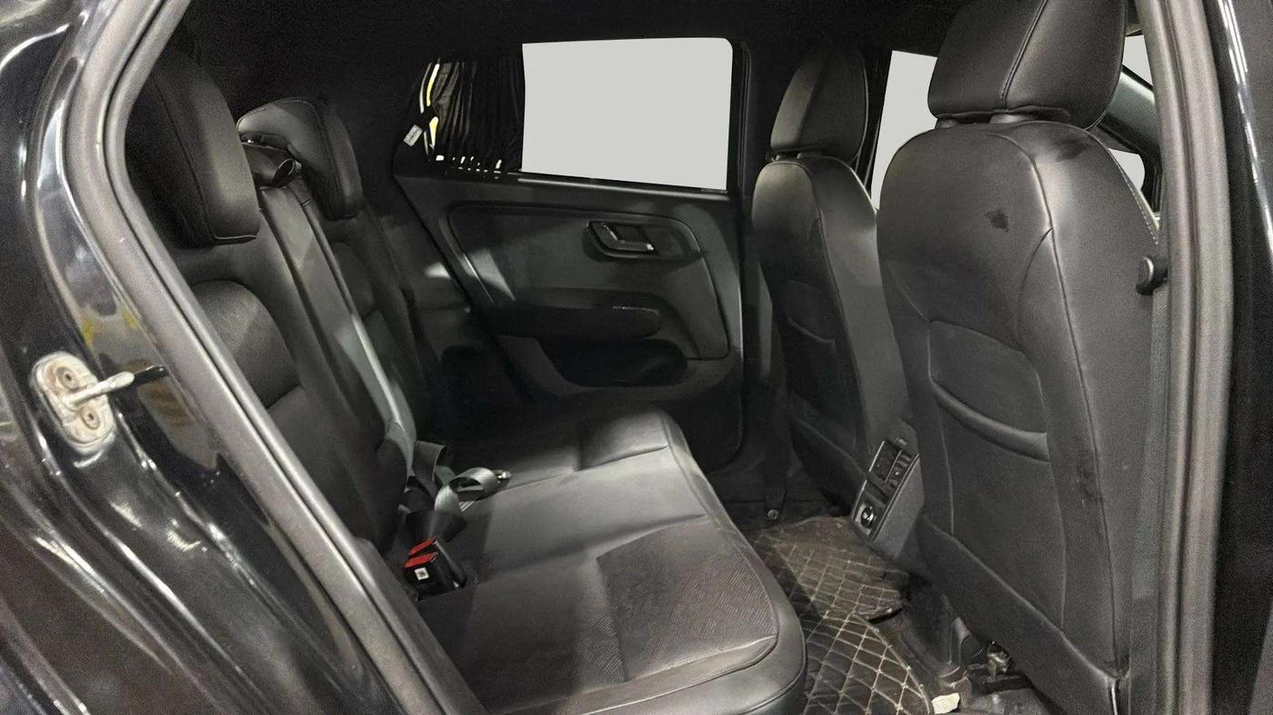 2021 Tata ALTROZ XZ PLUS PETROL DARK EDITION, Petrol, Manual, 56,489 km, Right Side Rear Door Cabin