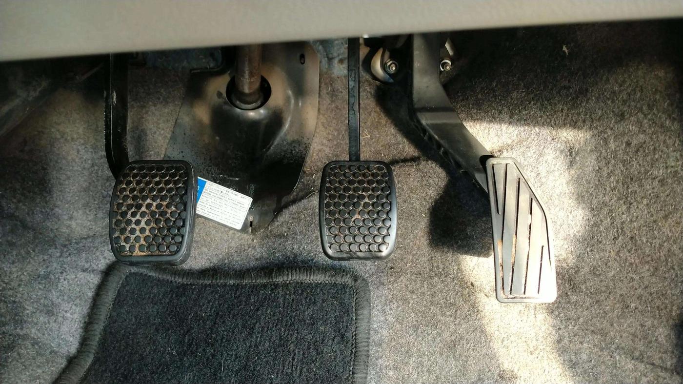 2020 Maruti Alto LXI, Petrol, Manual, 13,948 km, Pedals