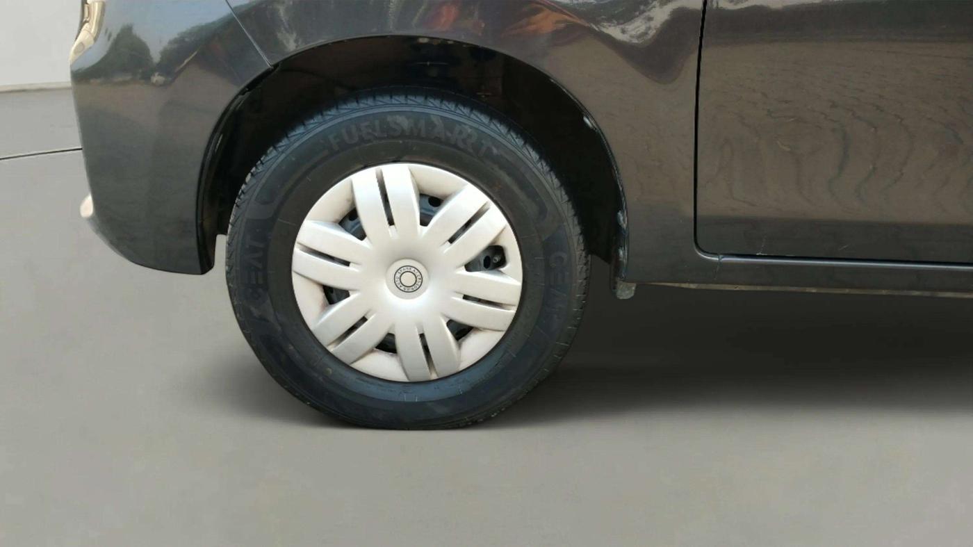 2020 Maruti Alto LXI, Petrol, Manual, 13,948 km, Left Front Wheel