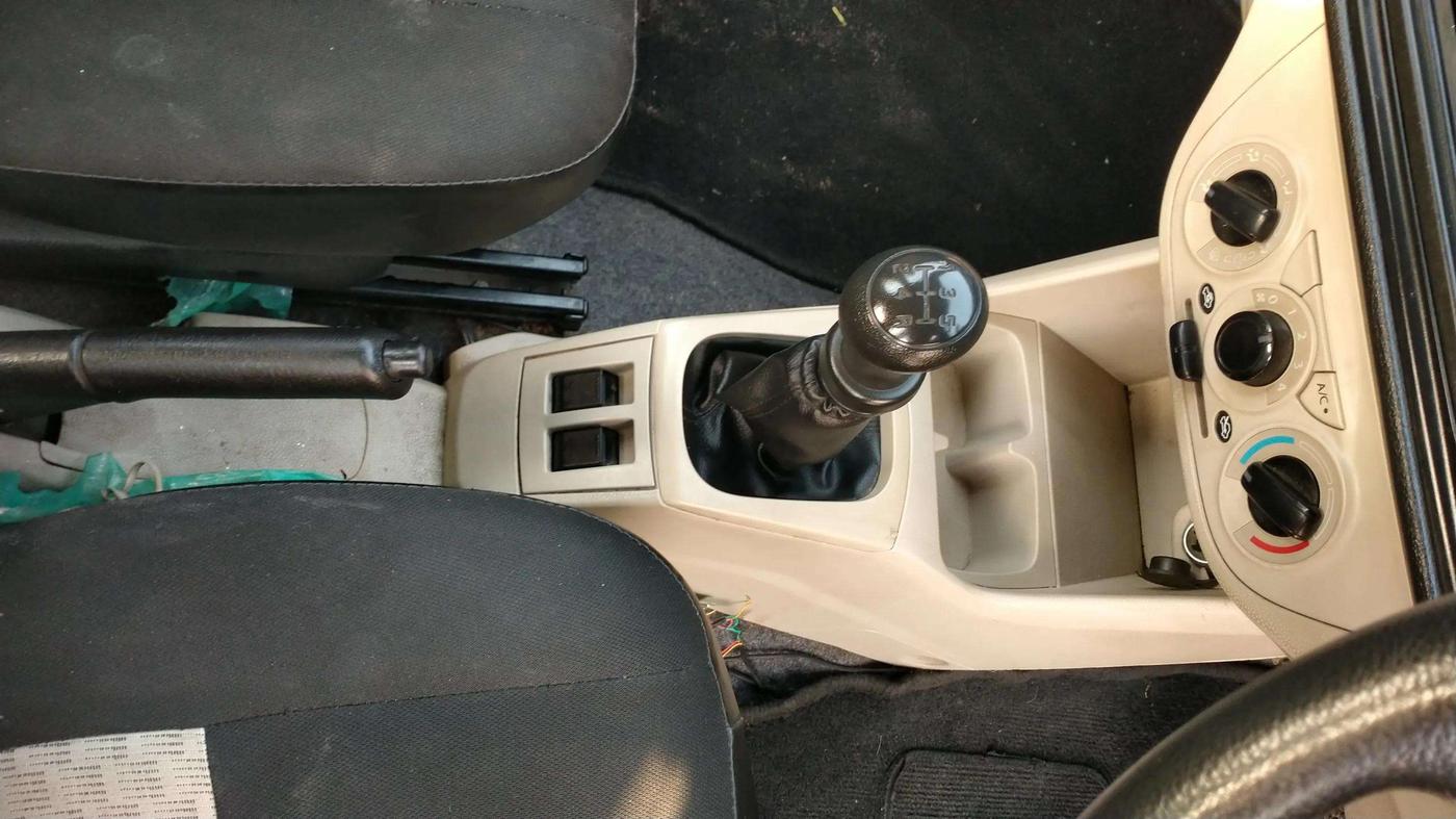 2020 Maruti Alto LXI, Petrol, Manual, 13,948 km, Gear Lever