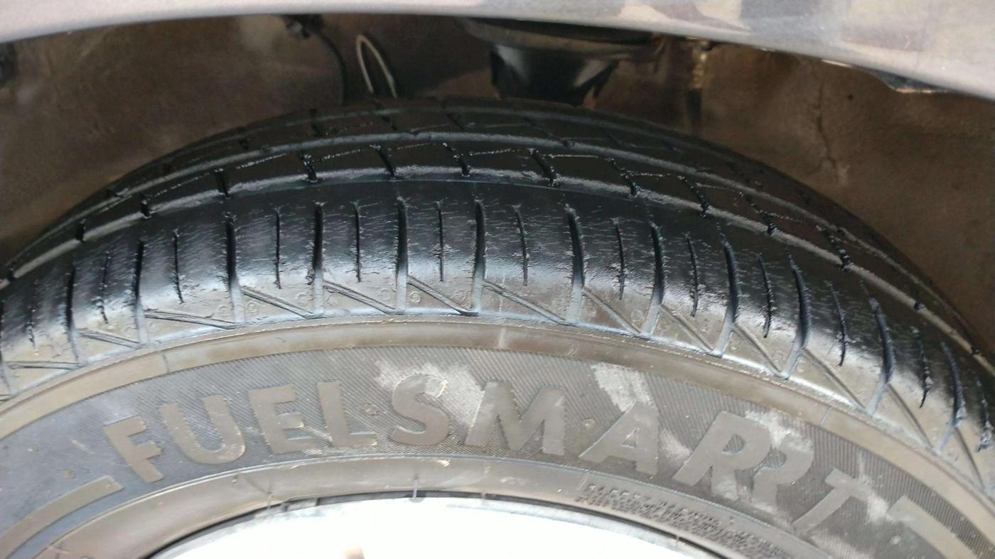 2020 Maruti Alto LXI, Petrol, Manual, 13,948 km, Left Front Tyre Tread