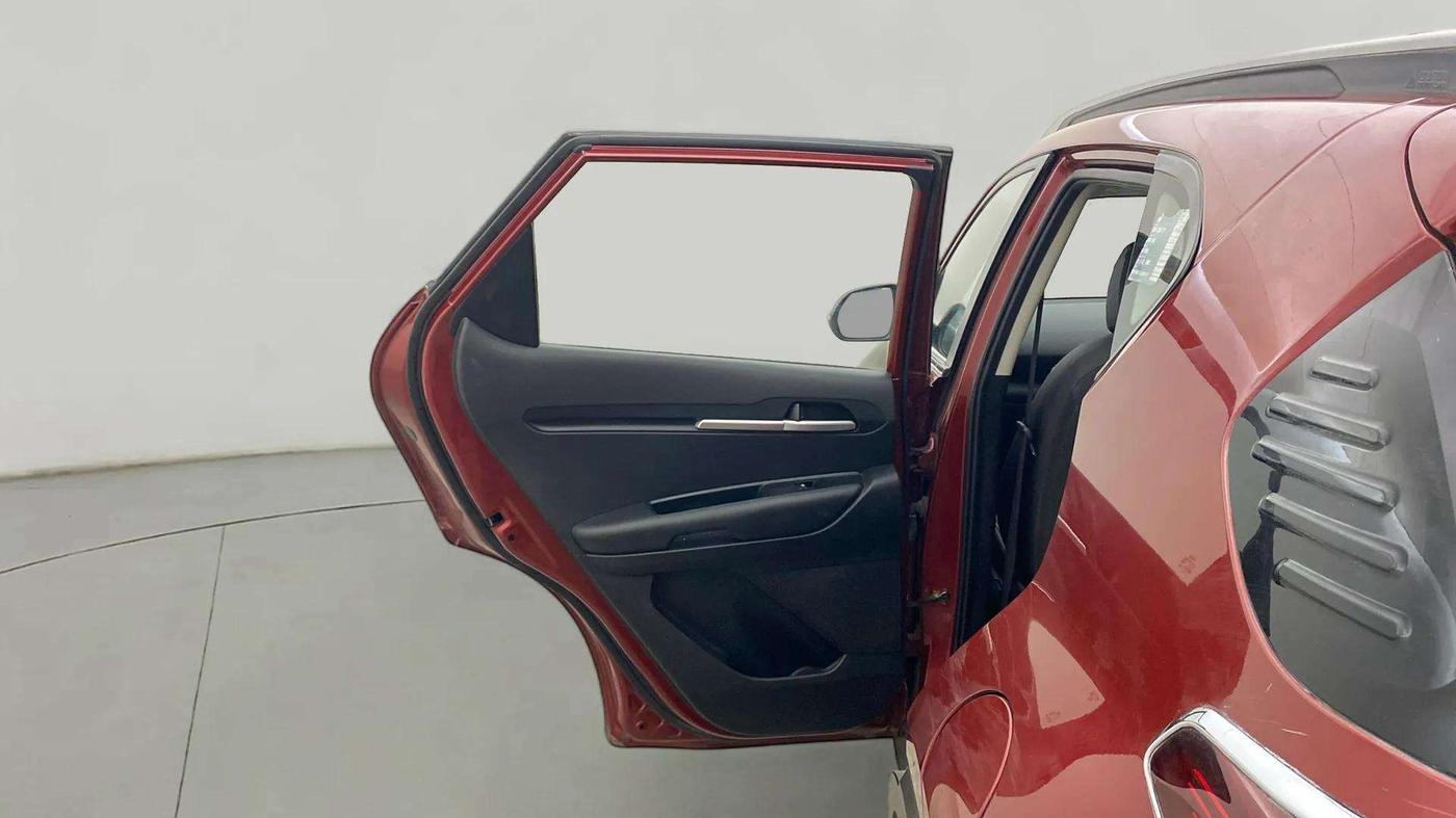 2020 KIA SONET HTK PLUS 1.0 IMT, Petrol, Manual, 42,968 km, LHS Rear Door