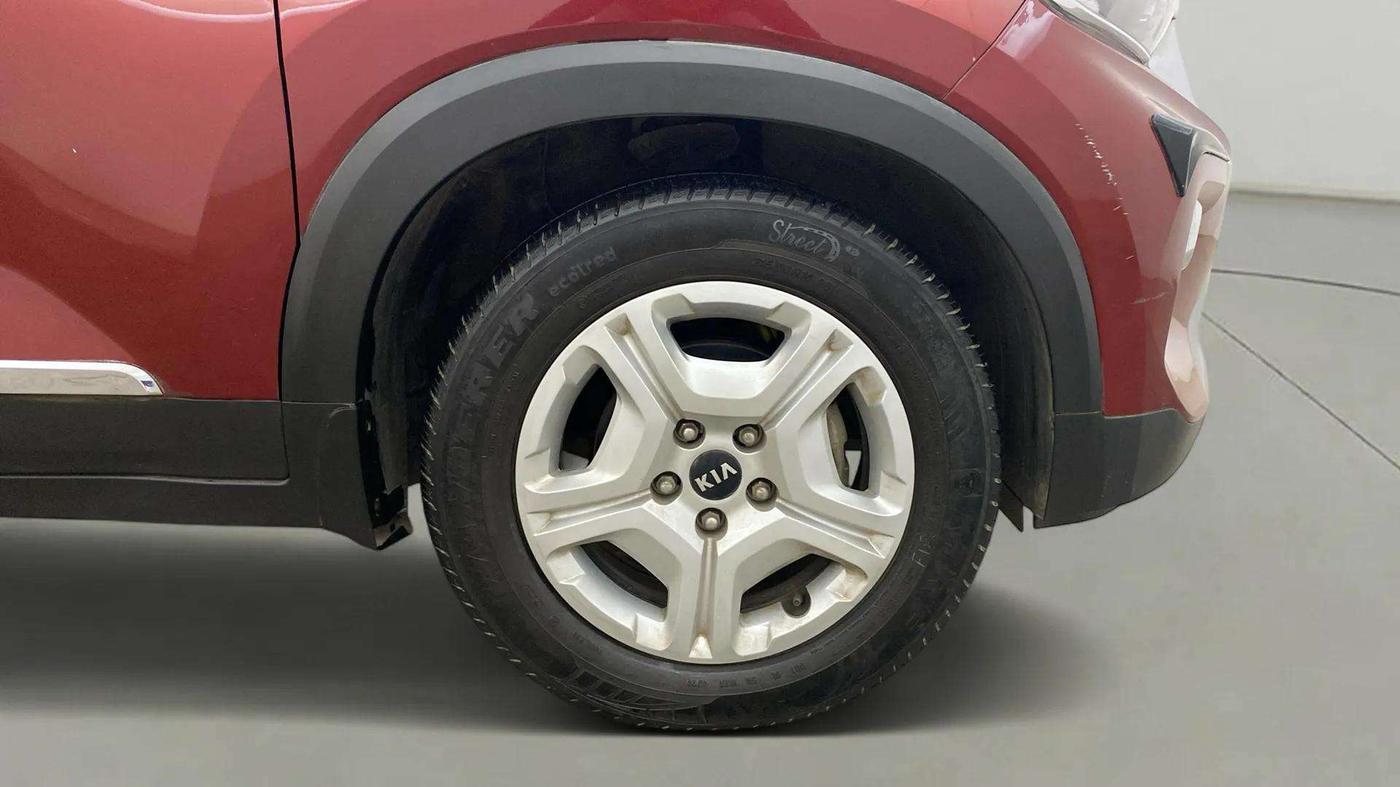 2020 KIA SONET HTK PLUS 1.0 IMT, Petrol, Manual, 42,968 km, Right Front Wheel