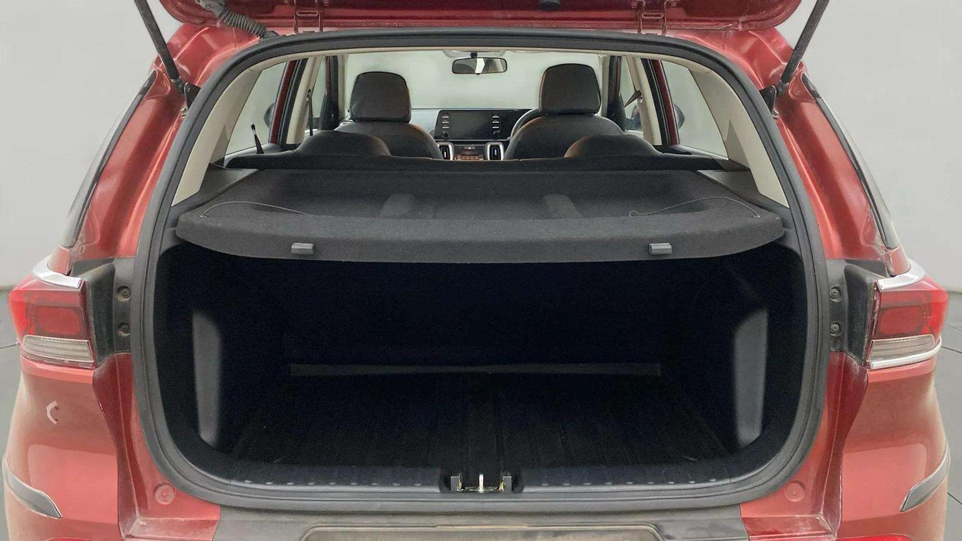 2020 KIA SONET HTK PLUS 1.0 IMT, Petrol, Manual, 42,968 km, Boot Inside