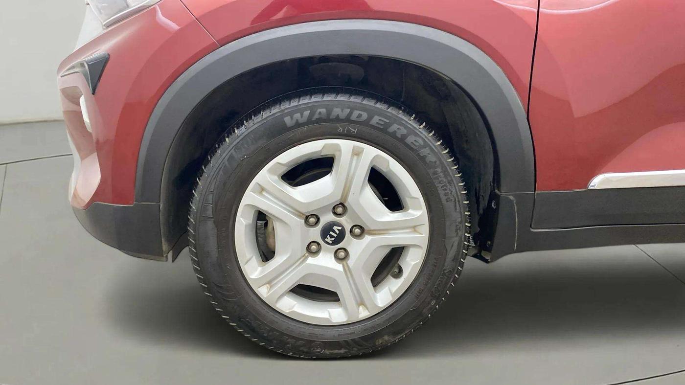 2020 KIA SONET HTK PLUS 1.0 IMT, Petrol, Manual, 42,968 km, Left Front Wheel
