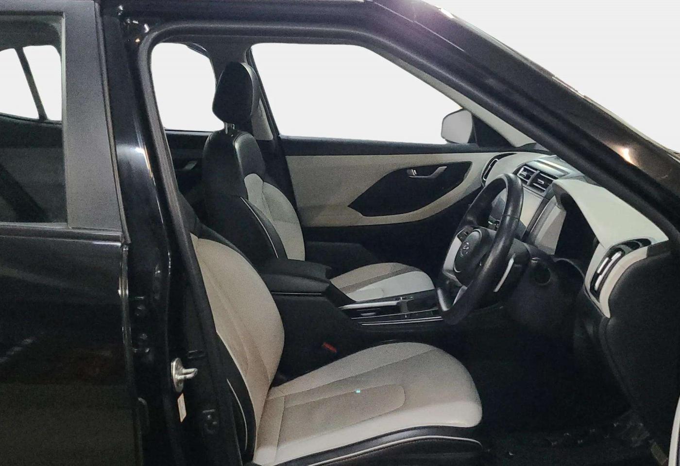 2020 Hyundai Creta SX (O) IVT 1.5 PETROL, Petrol, Automatic, 58,329 km, Right Side Front Door Cabin