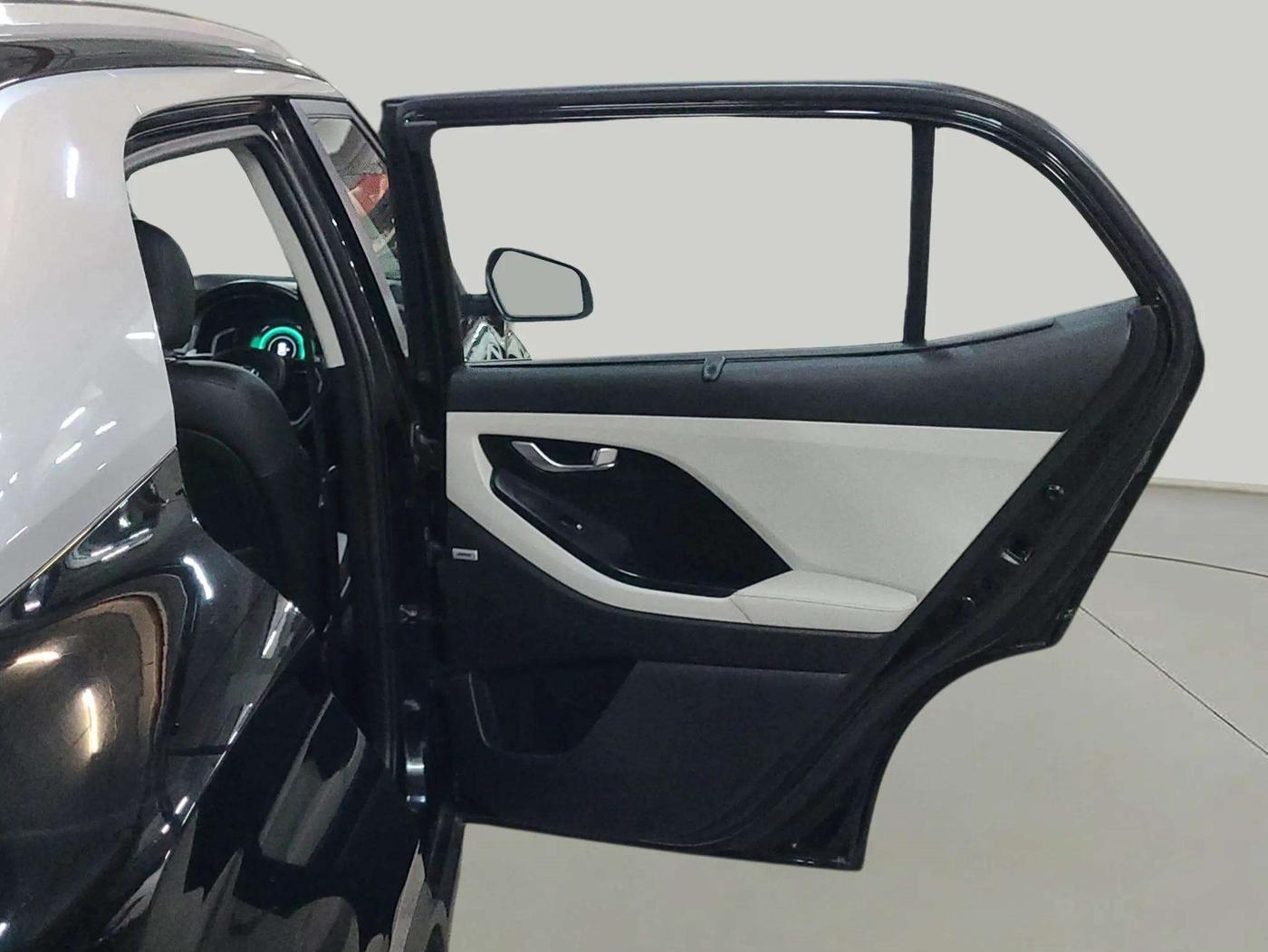 2020 Hyundai Creta SX (O) IVT 1.5 PETROL, Petrol, Automatic, 58,329 km, RHS Rear Door