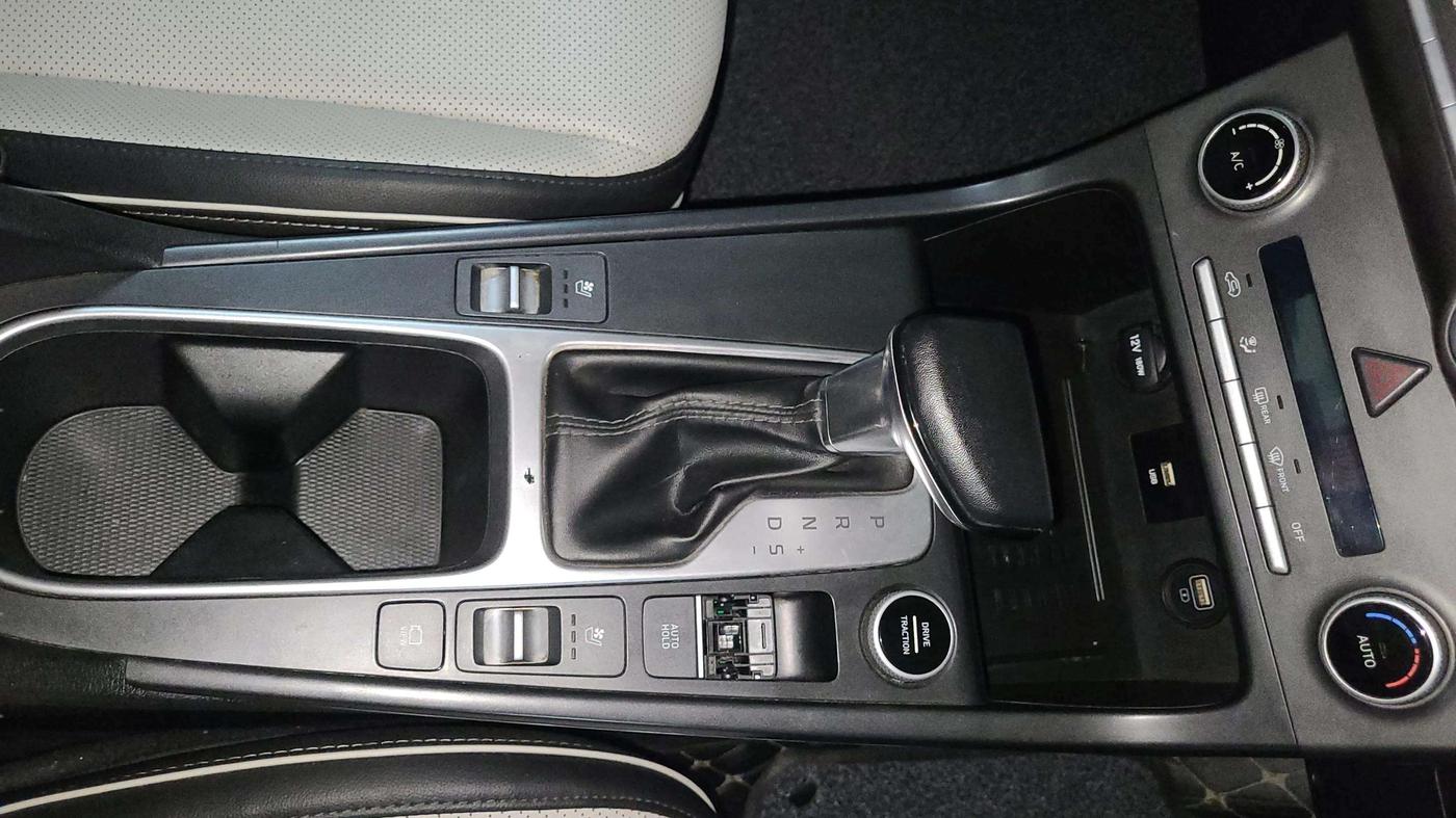 2020 Hyundai Creta SX (O) IVT 1.5 PETROL, Petrol, Automatic, 58,329 km, Gear Lever