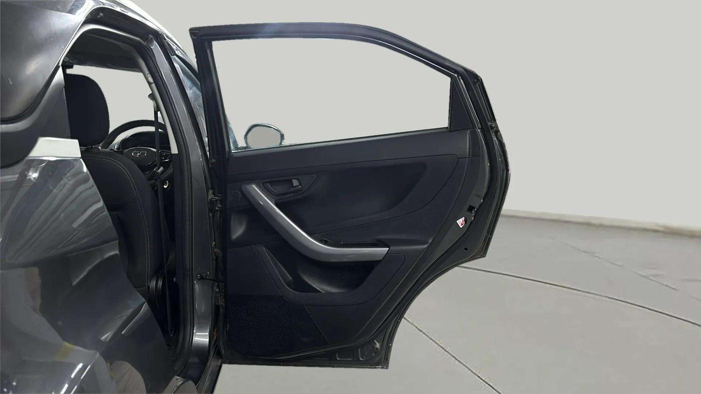 2022 Tata NEXON XM PETROL, Petrol, Manual, 8,521 km, RHS Rear Door