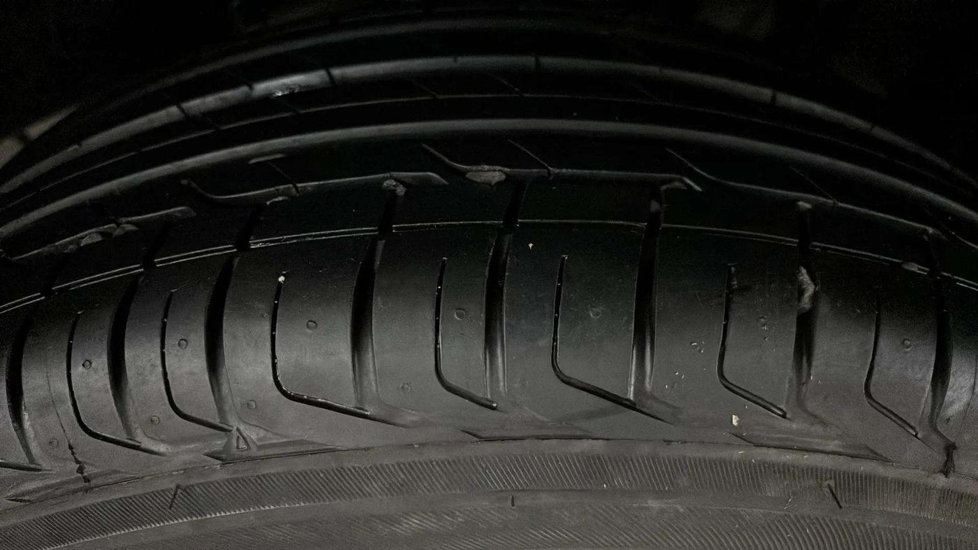 2022 Tata NEXON XM PETROL, Petrol, Manual, 8,521 km, Left Rear Tyre Tread