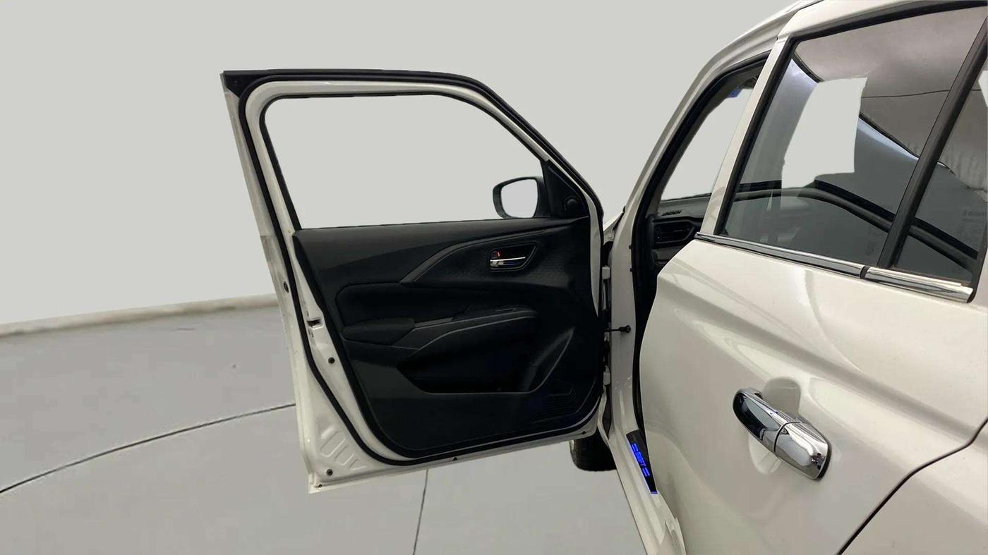 2025 Maruti Swift LXi, Petrol, Manual, 1,829 km, LHS Front Door