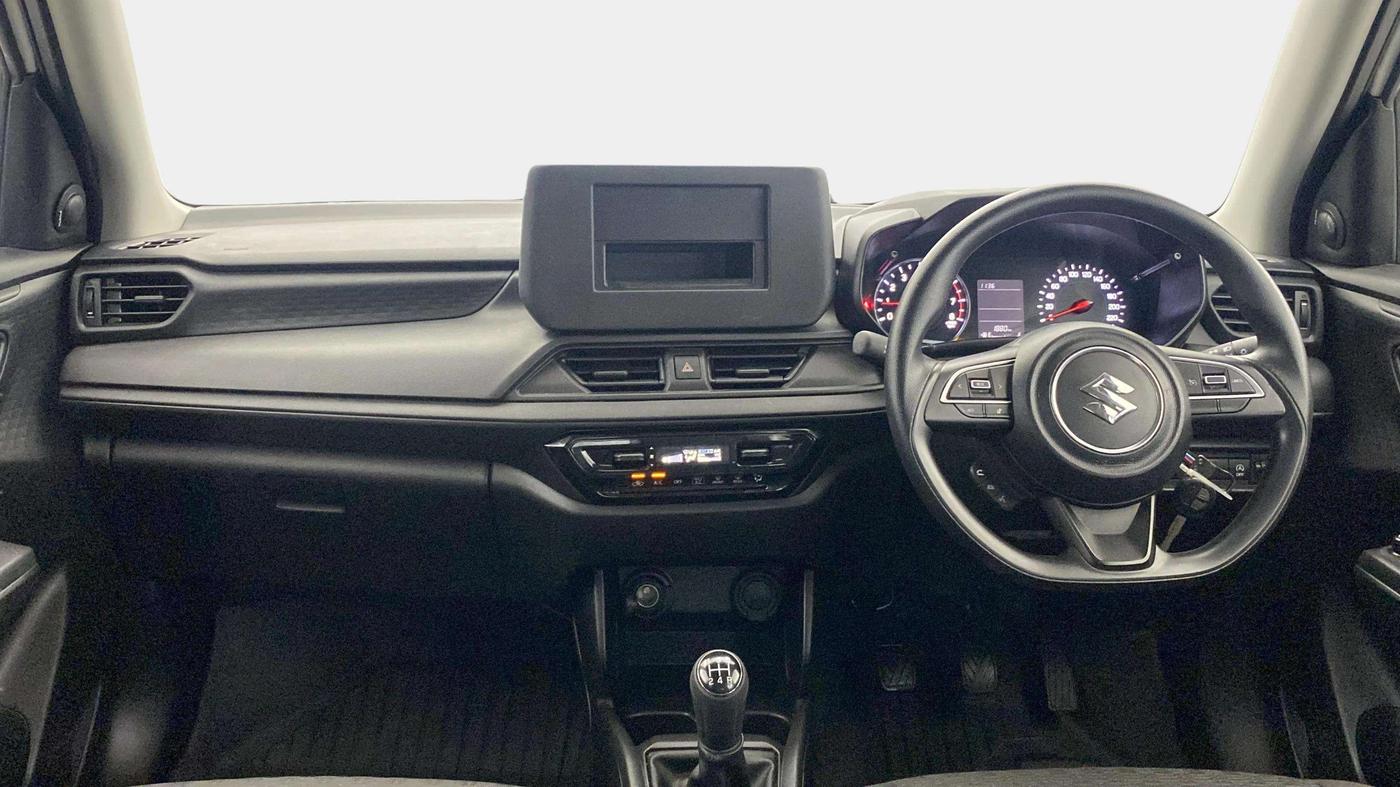 2025 Maruti Swift LXi, Petrol, Manual, 1,829 km, Dashboard