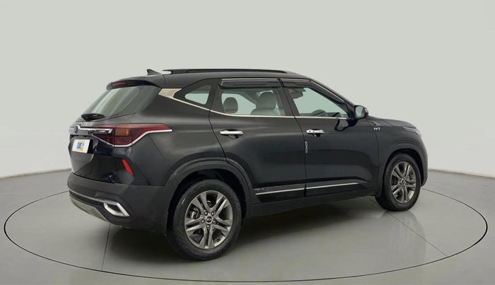 2021 KIA SELTOS HTX IVT 1.5 PETROL, Petrol, Automatic, 46,797 km, Right Back Diagonal