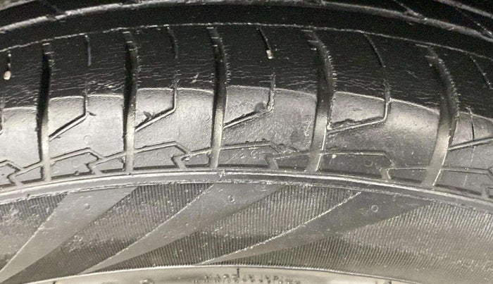 2021 KIA SELTOS HTX IVT 1.5 PETROL, Petrol, Automatic, 46,797 km, Right Rear Tyre Tread