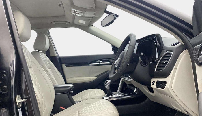 2021 KIA SELTOS HTX IVT 1.5 PETROL, Petrol, Automatic, 46,797 km, Right Side Front Door Cabin