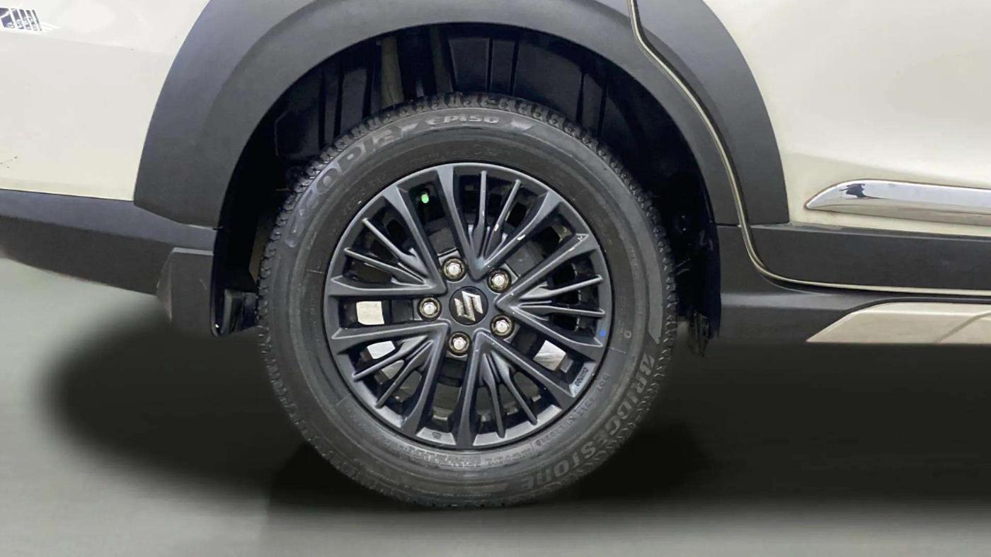 2021 Maruti XL6 ZETA MT, Petrol, Manual, 54,666 km, Right Rear Wheel